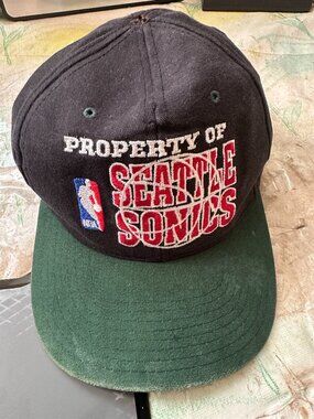 Vintage Seattle Super Sonics Pro Player Snapback Hat 90s NBA RARE Shawn Kemp Gar